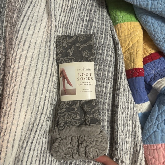 NWT grey lace boot socks - Picture 1 of 3